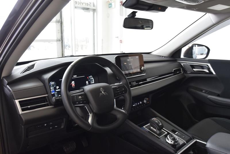 mitsubishi Outlander Plug-In Hybrid 2024 - 10