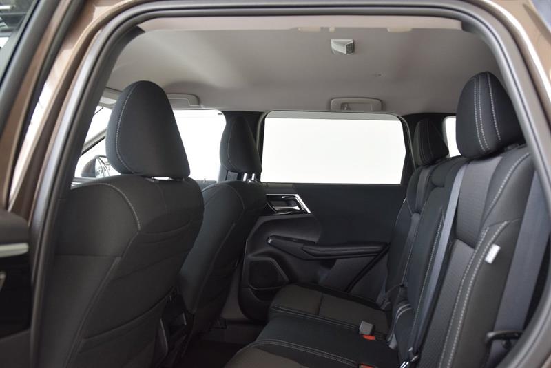mitsubishi Outlander Plug-In Hybrid 2024 - 23