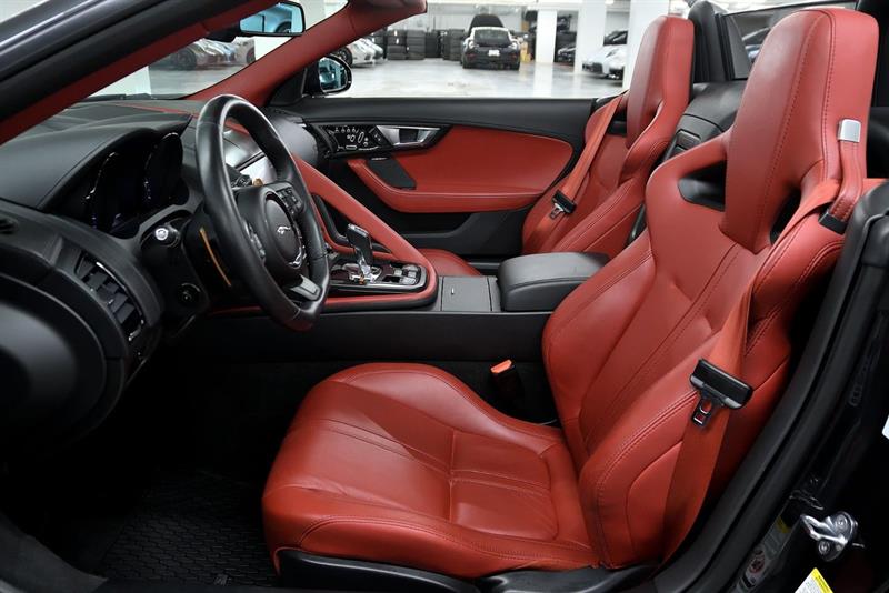 jaguar F-TYPE 2015 - 16