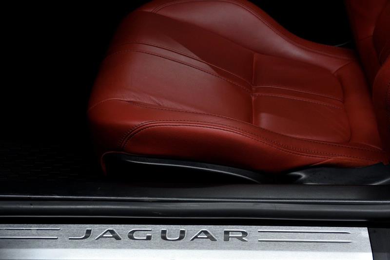 jaguar F-TYPE 2015 - 17