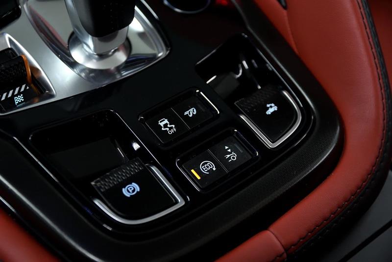 jaguar F-TYPE 2015 - 26