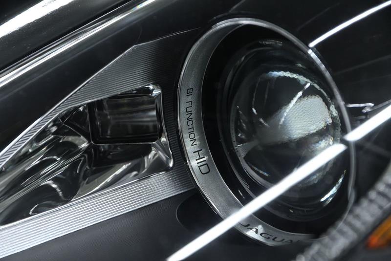 jaguar F-TYPE 2015 - 37