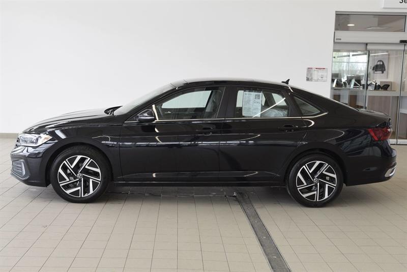volkswagen Jetta 2022 - 8