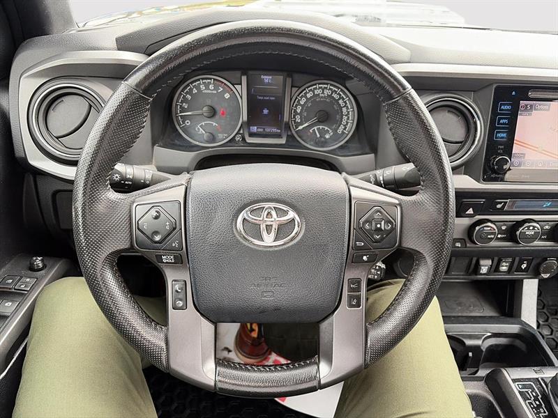 toyota Tacoma 2019 - 13