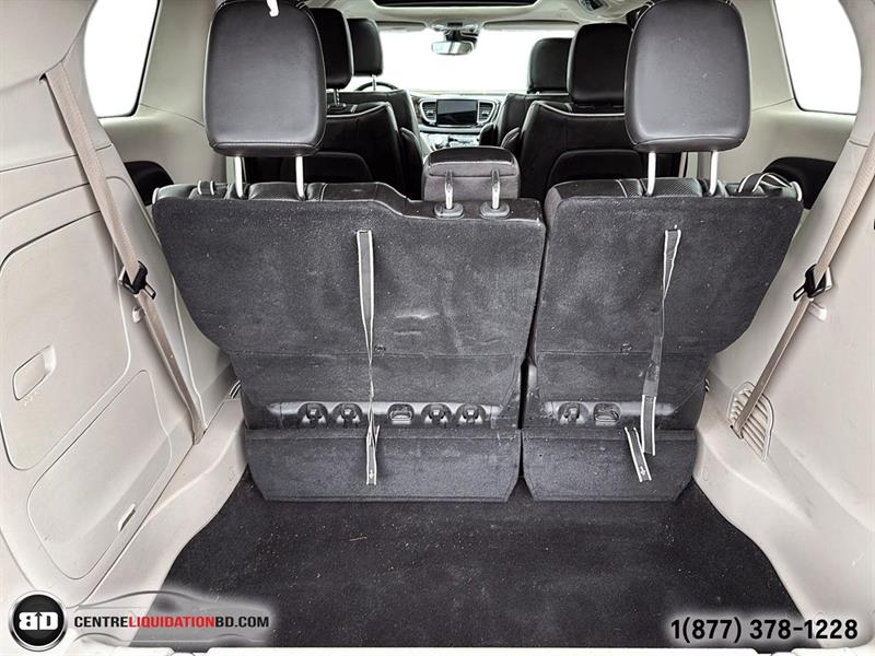 chrysler Pacifica Hybrid 2022 - 11