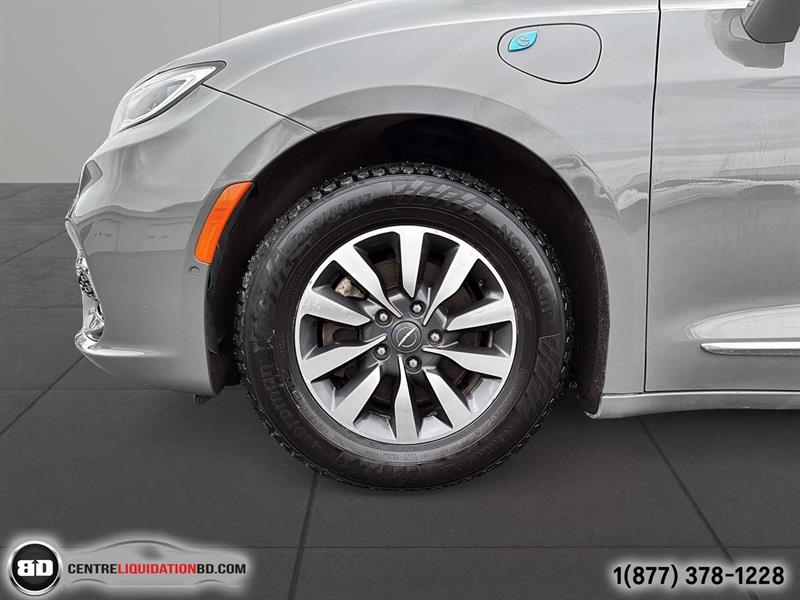 chrysler Pacifica Hybrid 2022 - 12