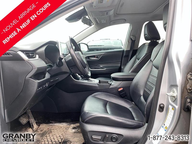 toyota RAV4 2019 - 11