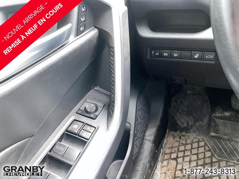 toyota RAV4 2019 - 12