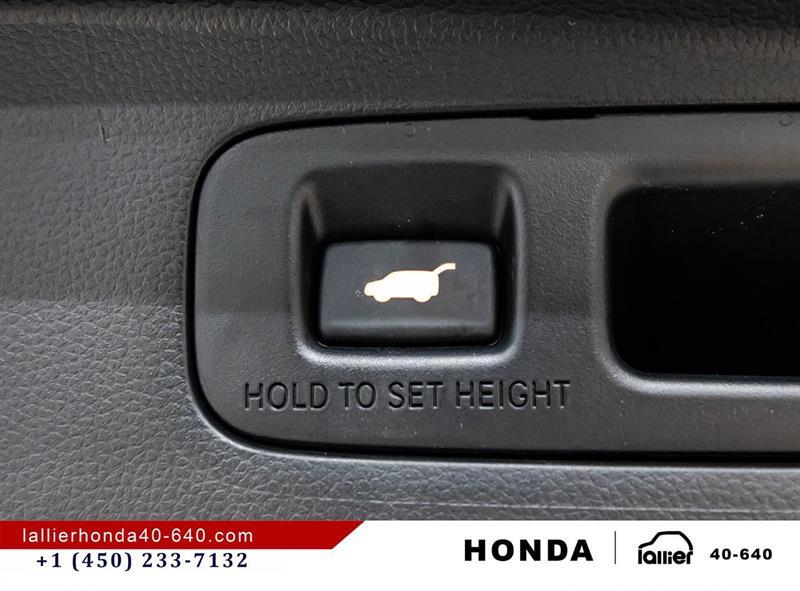 2025 Honda CR-V - Image 16