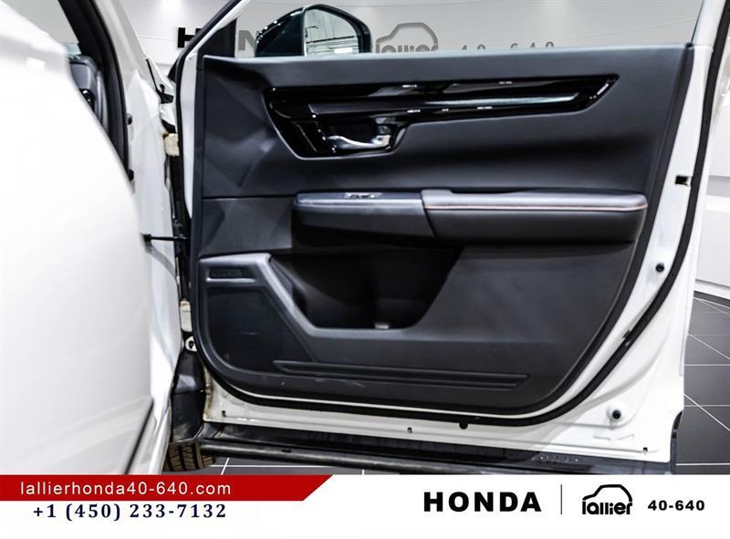 2025 Honda CR-V - Image 18