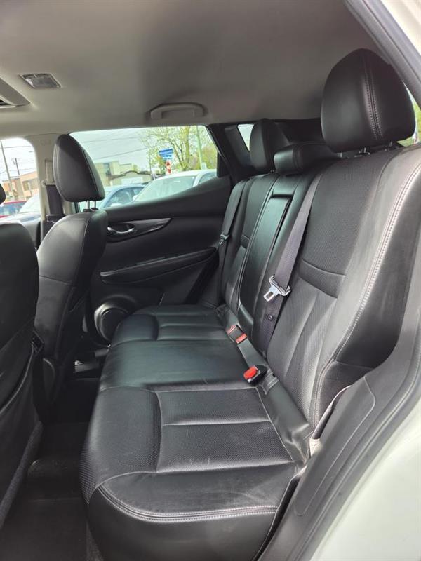nissan Qashqai 2017 - 13