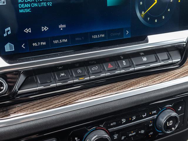chevrolet Silverado 1500 2025 - 19