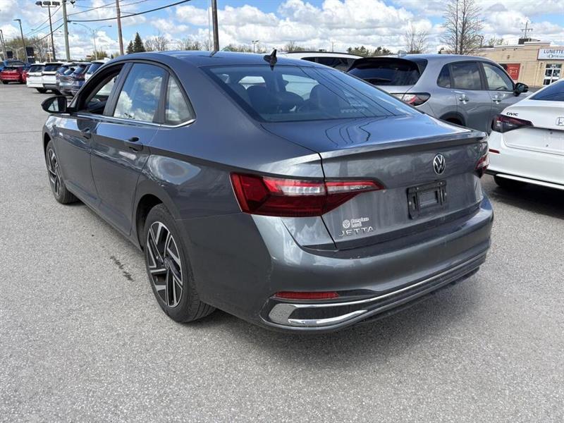 volkswagen Jetta 2023 - 5