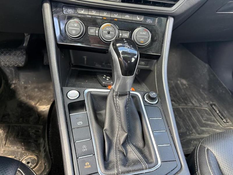 volkswagen Jetta 2023 - 11