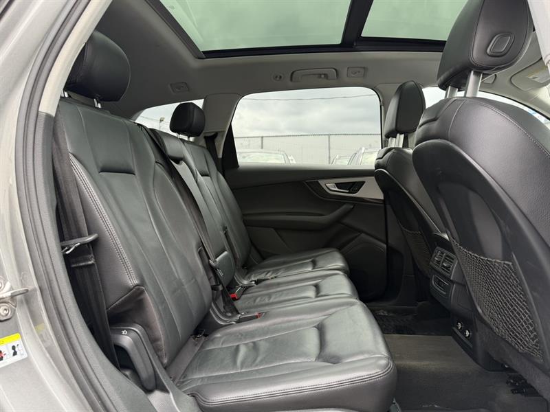 audi Q7 2018 - 25
