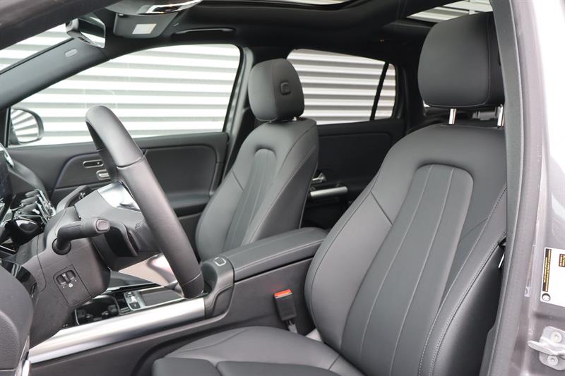 mercedes-benz GLA 2025 - 12