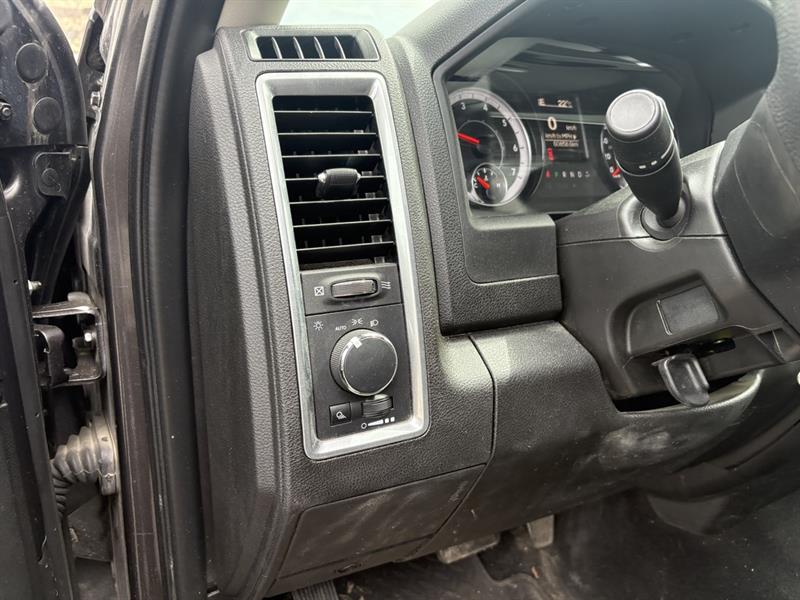 ram 1500 Classic 2023 - 6