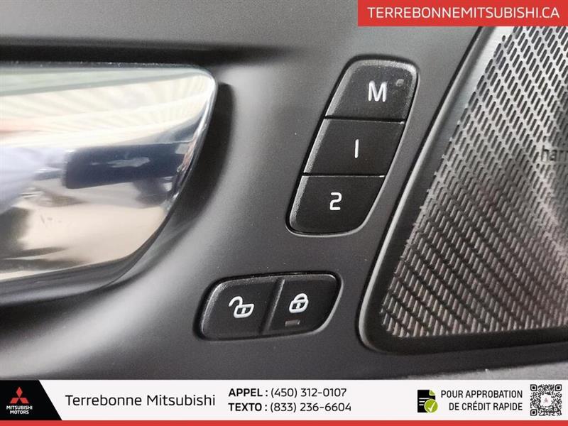 volvo XC60 2022 - 11