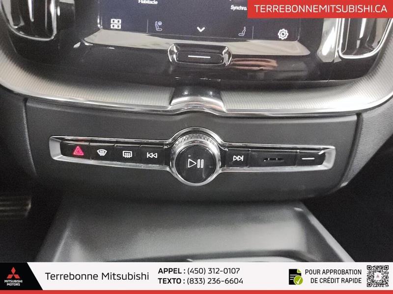 volvo XC60 2022 - 20