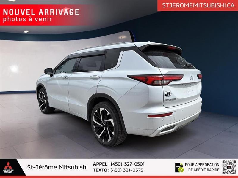 mitsubishi Outlander 2022 - 5