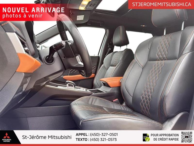 mitsubishi Outlander 2022 - 8