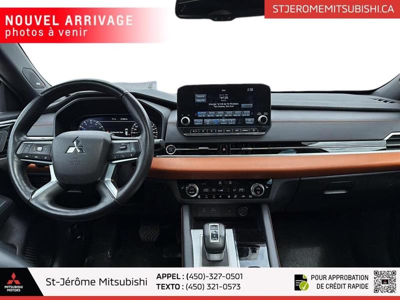 mitsubishi Outlander 2022 - 12