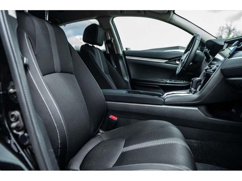 honda Civic Sedan 2018 - 32