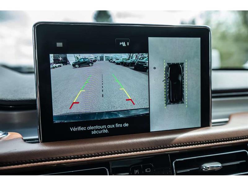 lincoln Aviator 2022 - 25