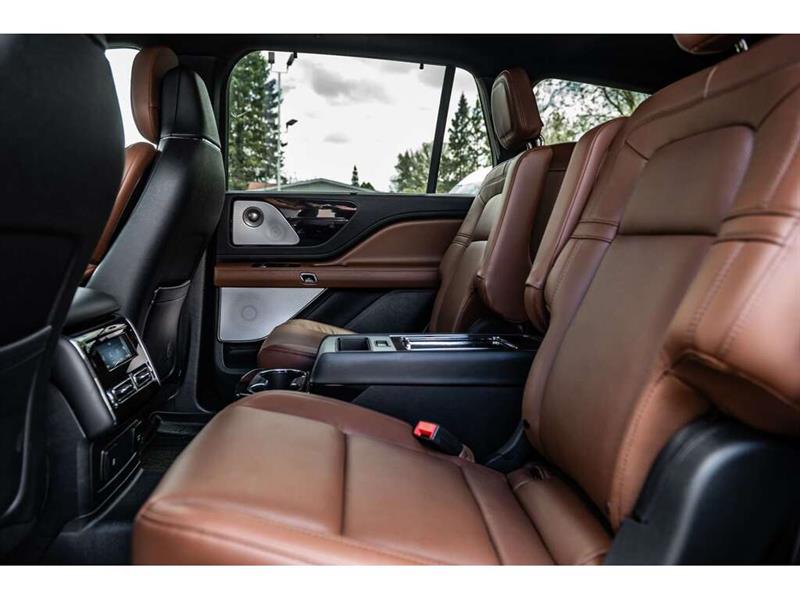 lincoln Aviator 2022 - 31