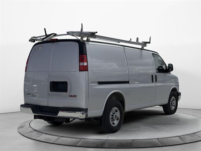gmc Fourgonnette Savana utilitaire 2016 - 6