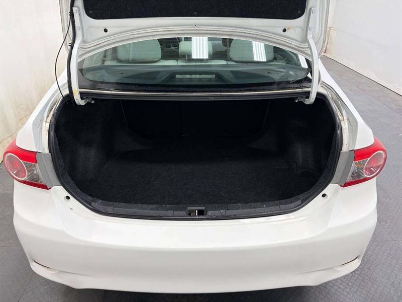 toyota Corolla 2013 - 8