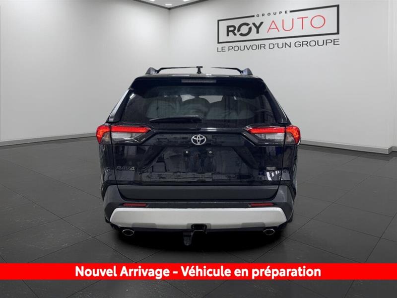 toyota RAV4 2024 - 2