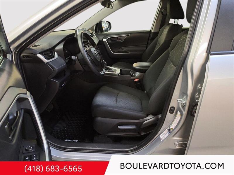 toyota RAV4 2025 - 9