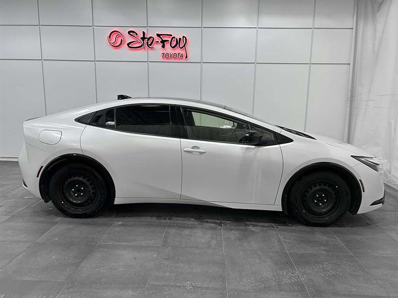 toyota Prius Prime 2024 - 9