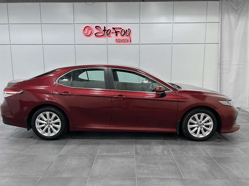 toyota Camry 2019 - 9