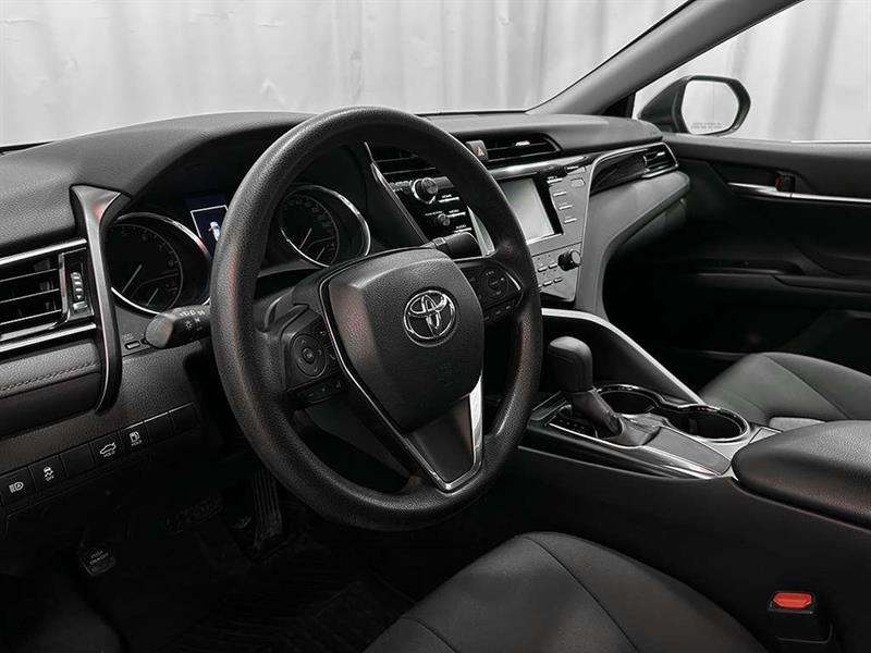 toyota Camry 2019 - 10
