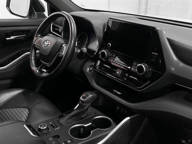 toyota Highlander 2023 - 27