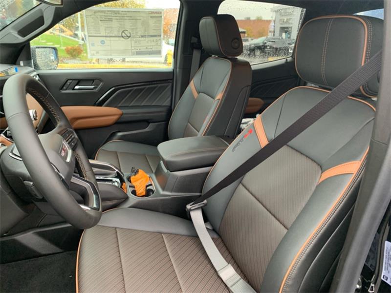 gmc Canyon 2026 - 13