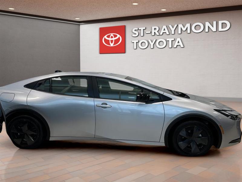 toyota Prius Plug-In Hybrid 2026 - 3