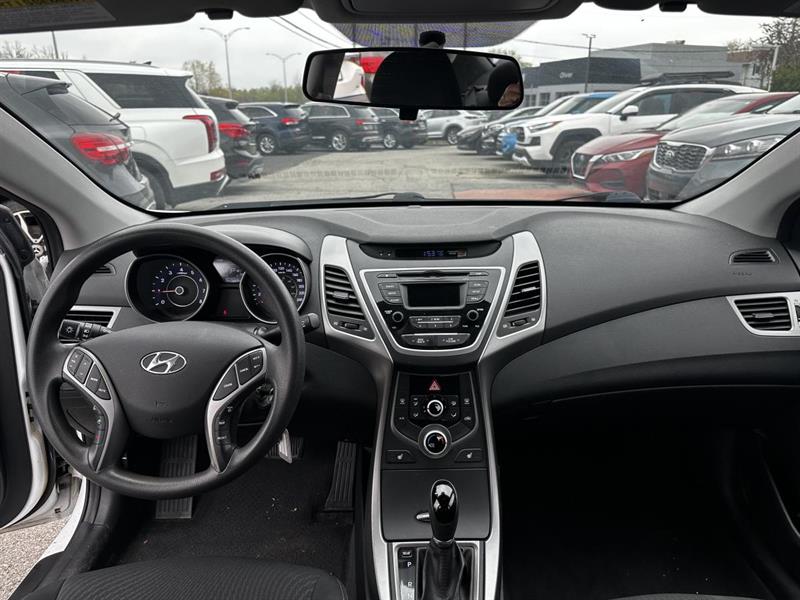 hyundai Elantra 2015 - 12