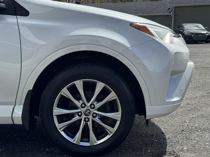toyota RAV4 2017 - 15