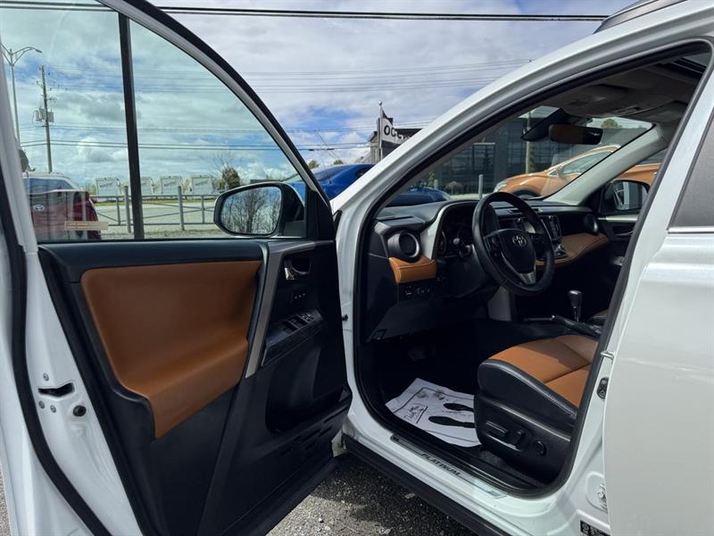 toyota RAV4 2017 - 16