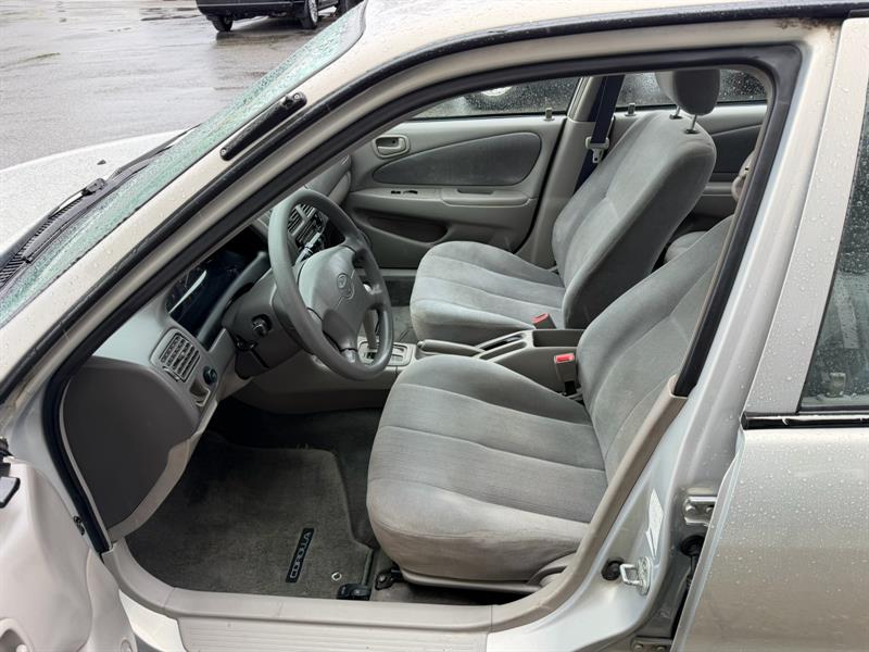toyota Corolla 2002 - 16