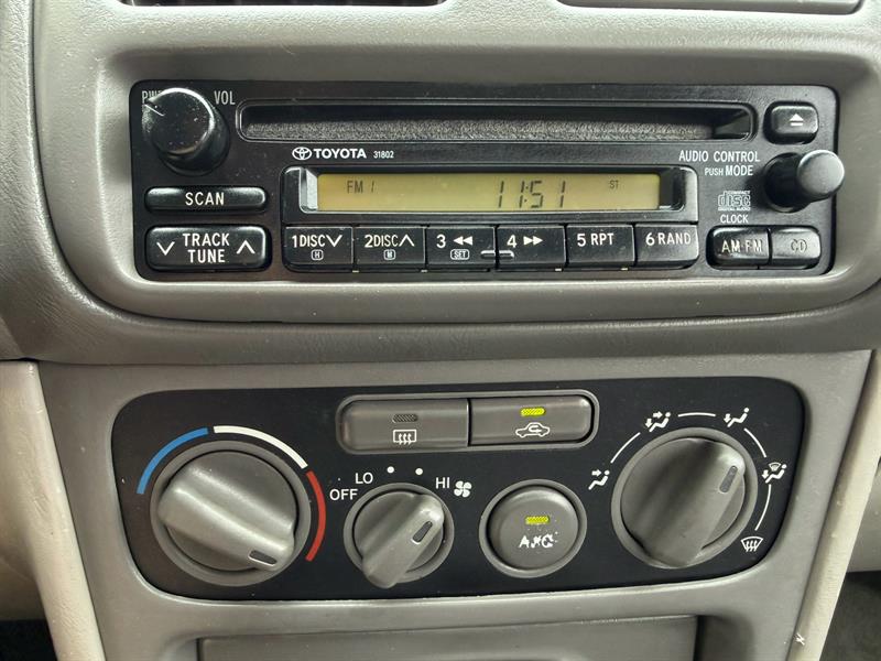 toyota Corolla 2002 - 17