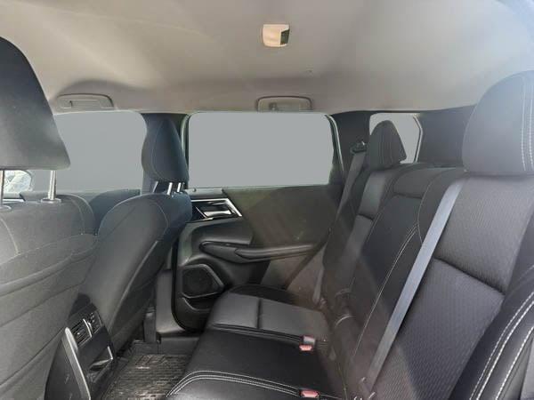 mitsubishi Outlander 2022 - 4