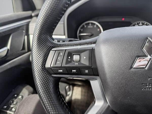 mitsubishi Outlander 2022 - 7