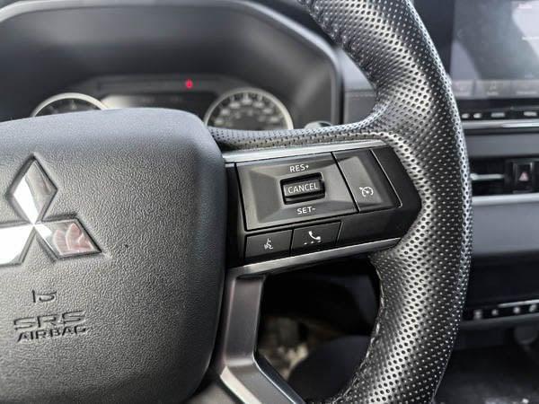 mitsubishi Outlander 2022 - 8