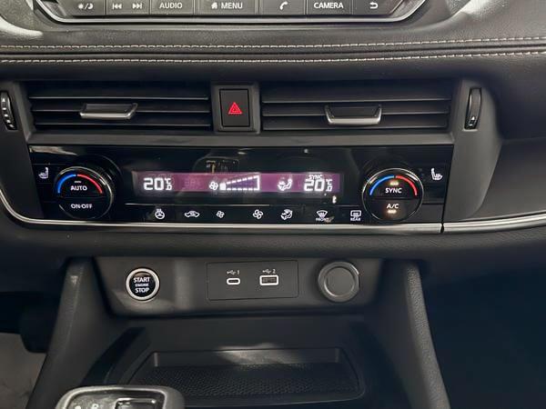 nissan Rogue 2023 - 22