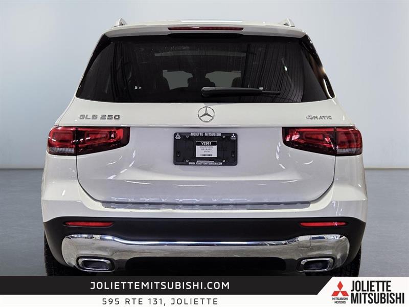 mercedes-benz GLB 250 2022 - 16