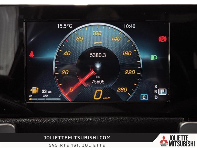 mercedes-benz GLB 250 2022 - 18